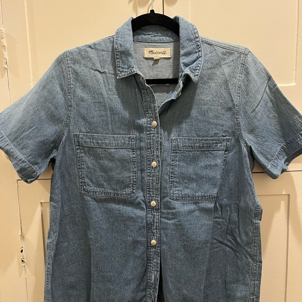 Madewell Light Blue Short-Sleeve Button-Down Denim Shirt - Picture 2 of 4